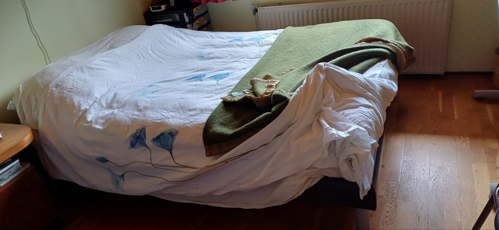 Elektrisch bed 140x200, Huis en Inrichting, Slaapkamer | Bedden, Ophalen, Wit, Tweepersoons, 140 cm