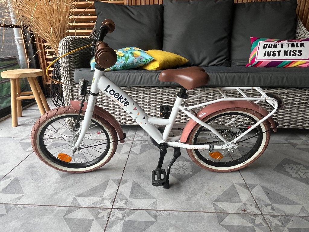 Loekie Superstar kinderfiets 16 inch - wit/roze, Ophalen, Gebruikt, 16 tot 20 inch