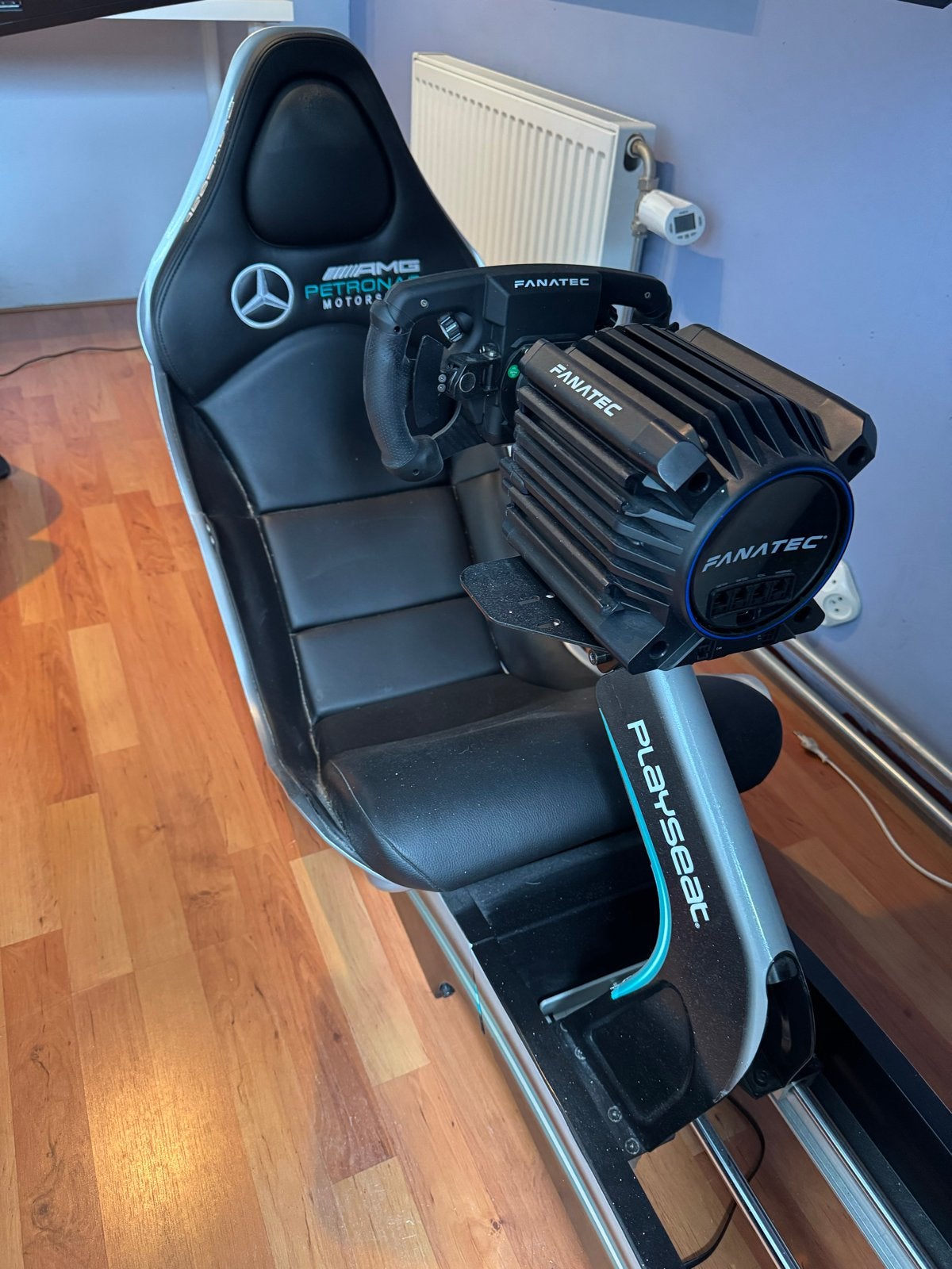 Complete Mercedes Playseat Fanatec Sim Racing Set met Scherm, Ophalen, Overige merken, Zo goed als nieuw