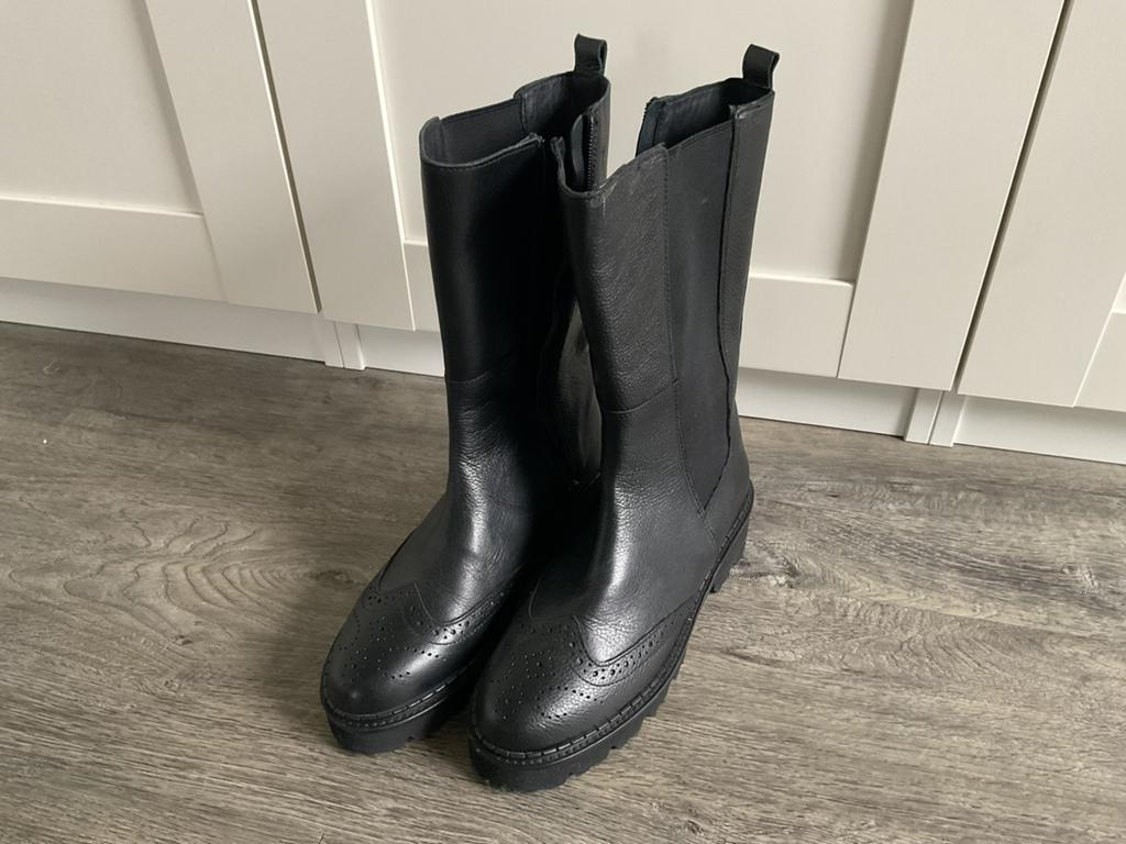 Laarzen van Tango  nieuw, Kleding | Dames, Schoenen, Ophalen of Verzenden, Zo goed als nieuw, Zwart