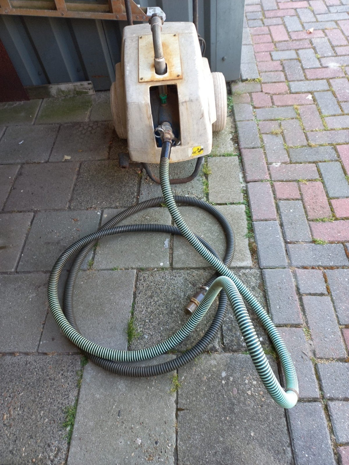 Robuuste 220V Waterpomp - Ideaal voor Tuin en Irrigatie, Tuin en Terras, Waterpompen, Ophalen of Verzenden