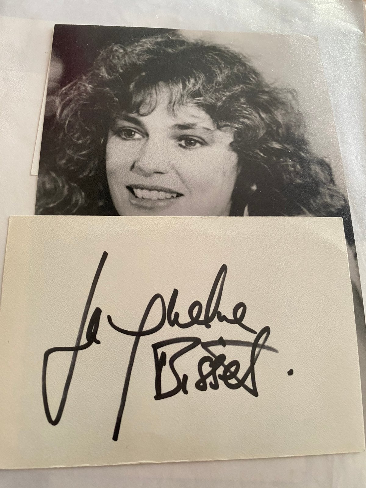 Filmster handtekening bisset, Ophalen of Verzenden, Zo goed als nieuw, Foto of Kaart