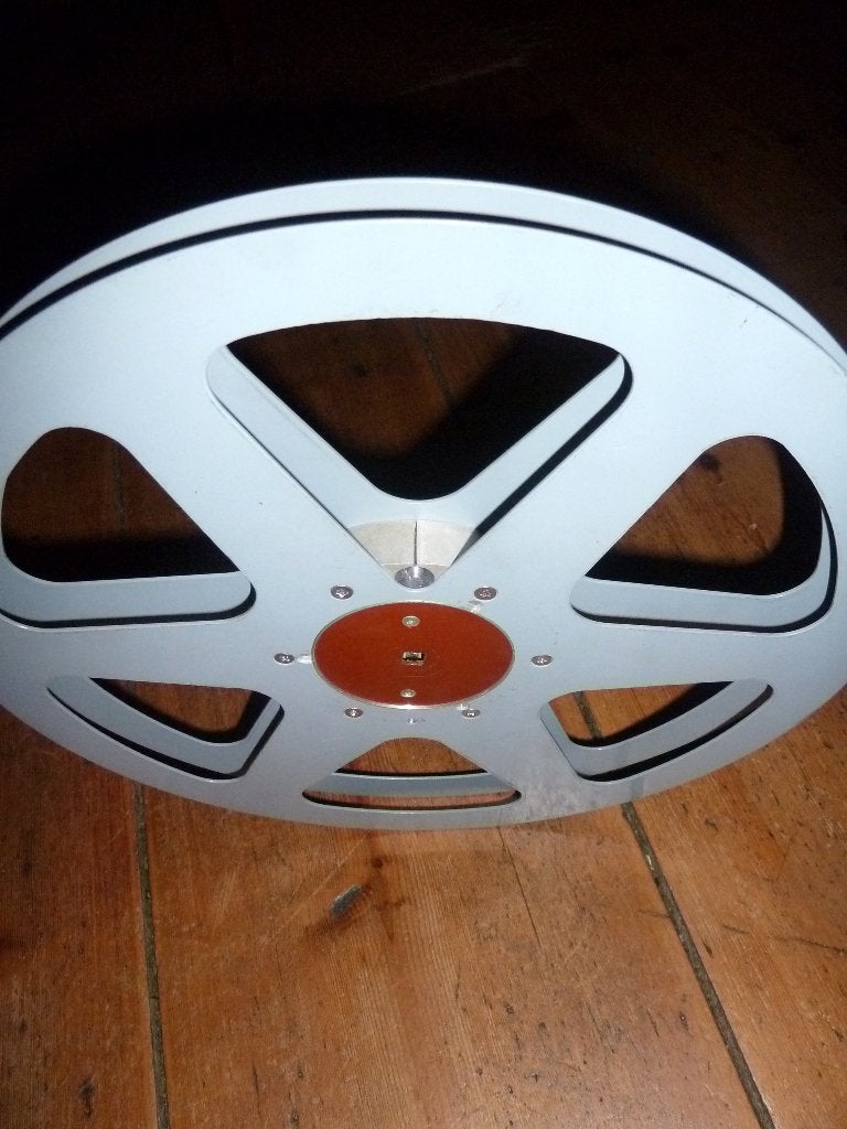 16mm film fraaie metalen 500mtr Elmo opwikkelspoel, Ophalen of Verzenden, 16mm film