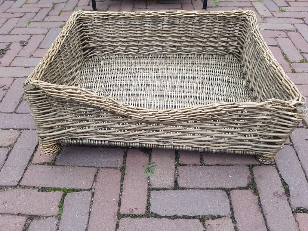 Luxe Rieten Hondenmand (Rechthoekig met Lage Instap), Dieren en Toebehoren, Ophalen, Zo goed als nieuw, Riet