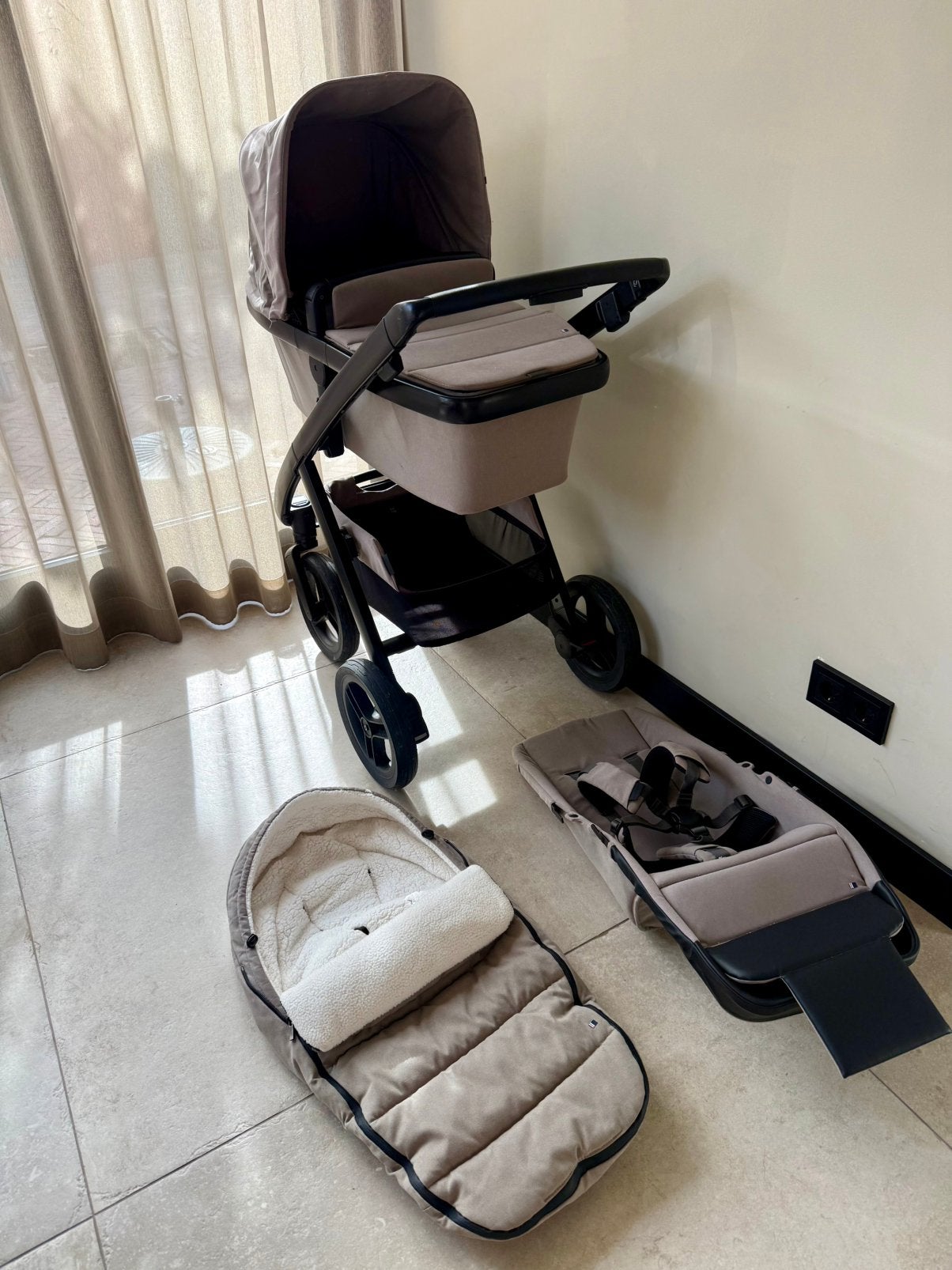 Prachtige Dubatti Two kinderwagen - COMPLEET!, Kinderen en Baby's, Kinderwagens en Combinaties, Duowagen, Zo goed als nieuw, Ophalen