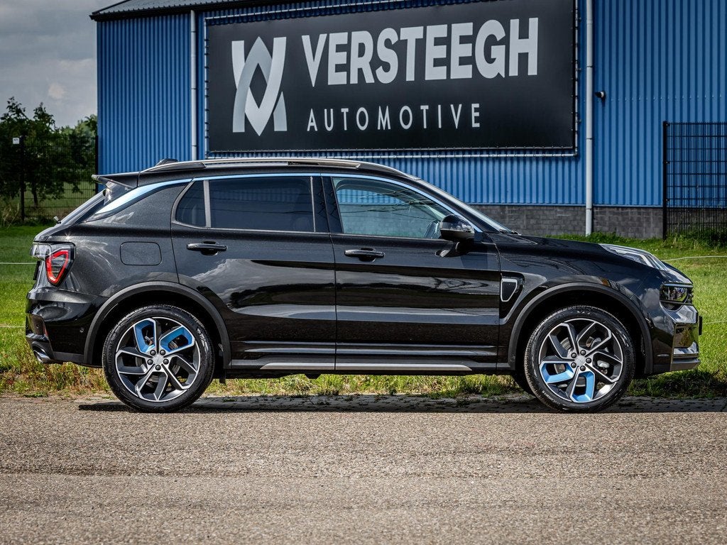 Lynk & Co 01 1.5 Plug-In Hybrid 262pk 360 Camera|Panoramadak, Auto's, Lynk & Co, Stof, Bedrijf, 1854 kg, 3 cilinders