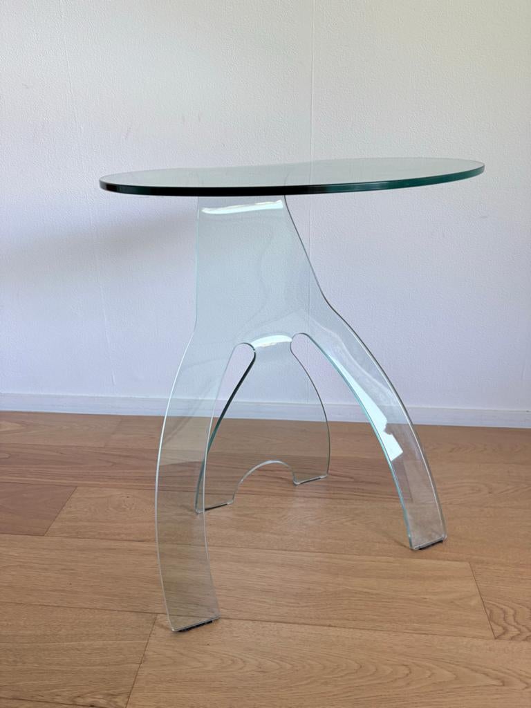 Glass side table, design Vittorio Livi for Fiam, 1980s, Minder dan 55 cm, Rond, Ophalen, 45 tot 60 cm