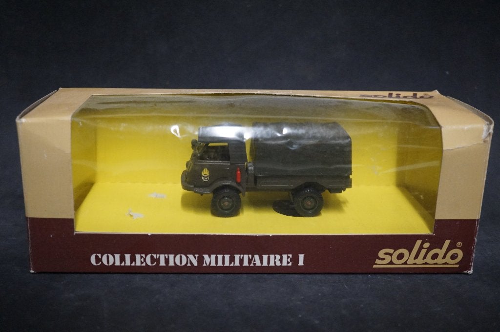 Solido Renault 4x4 militaire vrachtwagen - TOP, Ophalen of Verzenden, Zo goed als nieuw, Bus of Vrachtwagen