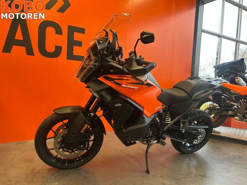 KTM 1390 SUPERADVENTURE S (bj 2026), 2 cilinders, KTM, Bedrijf, Onbekend