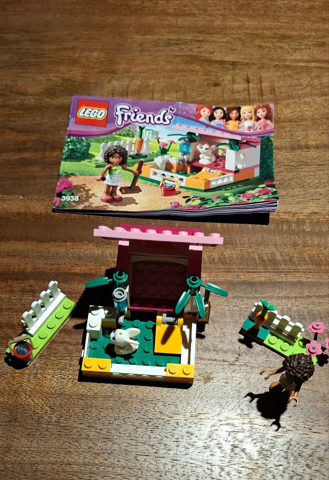 LEGO Friends Andreas konijnenhok 3938 compleet, Ophalen of Verzenden, Zo goed als nieuw, Overige merken