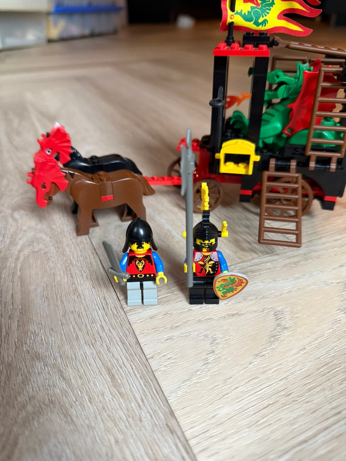 LEGO Castle - 6056 Dragon Wagon, Ophalen of Verzenden, Zo goed als nieuw