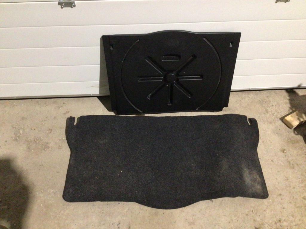 KOFFERBAKMAT + plaat PEUGEOT 107 / CITROEN C1 / AYGO, Niet ingevuld, Gebruikt, Citroën, Niet ingevuld