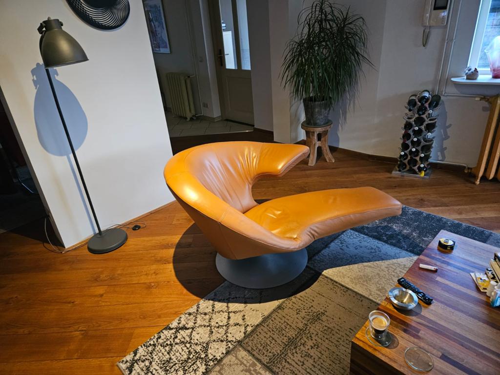 Stoel Leolux, Huis en Inrichting, Ophalen, Gebruikt, 125 tot 150 cm, Leer