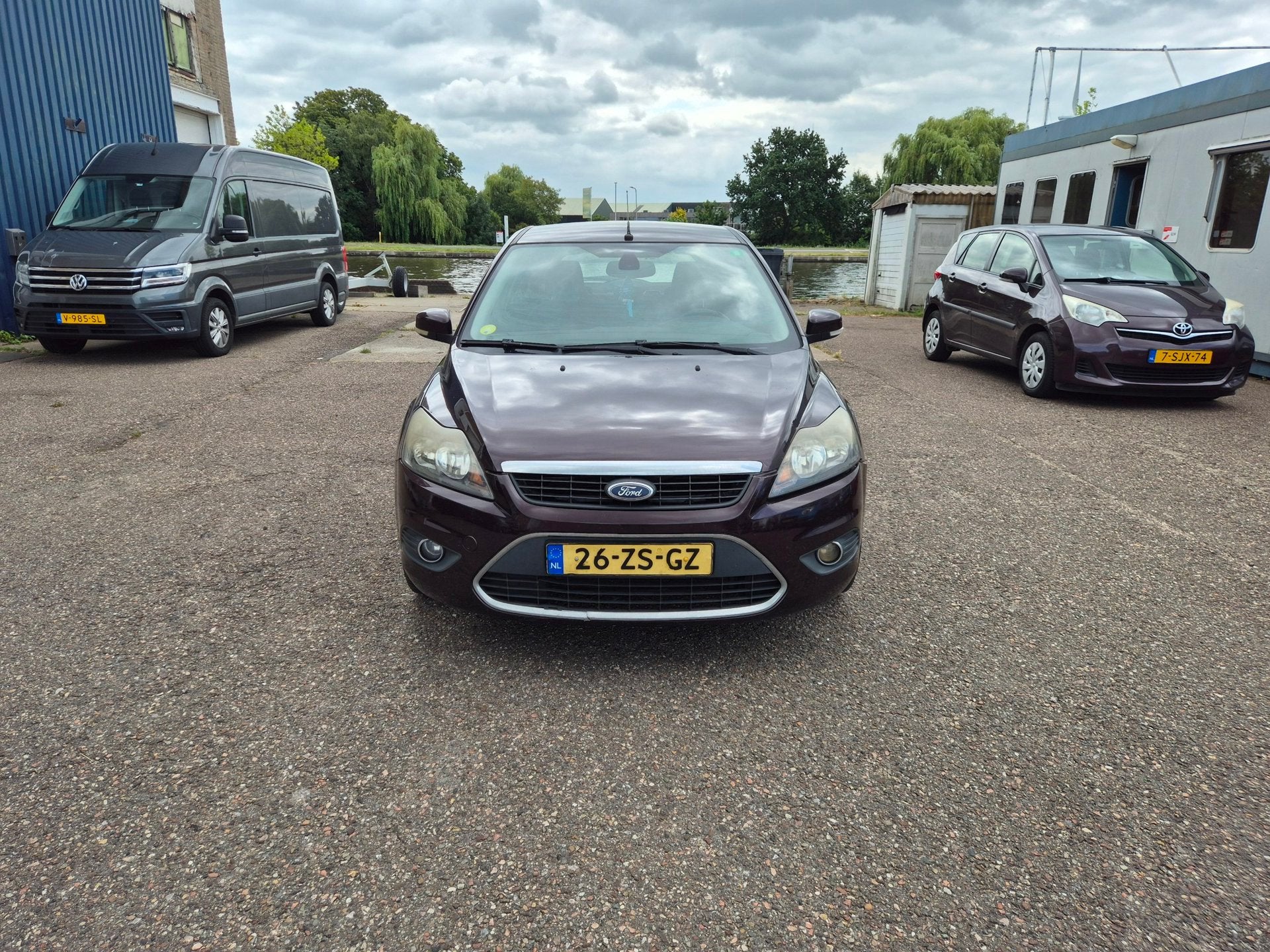 Ford Focus 2.0 Titanium, airco/ navigatie/ achteruit sencore, 1227 kg, Stof, Gebruikt, Zwart