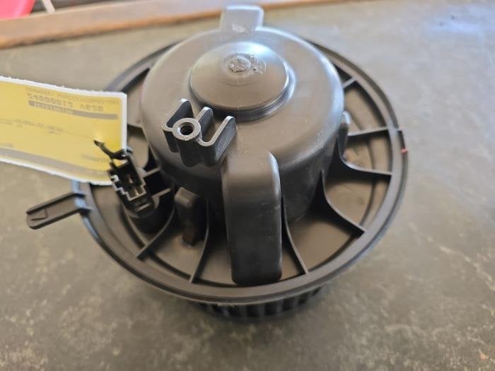 Kachel Ventilatiemotor van een Volkswagen Golf, Auto-onderdelen, Gebruikt, -, Volkswagen, -