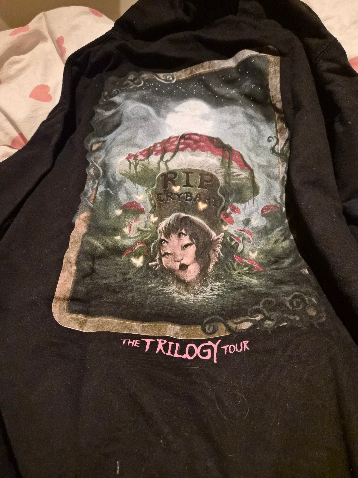 melanie martinez trilogy tour hoodie, Zwart, Maat 42/44 (L), Ophalen of Verzenden, Lange mouw