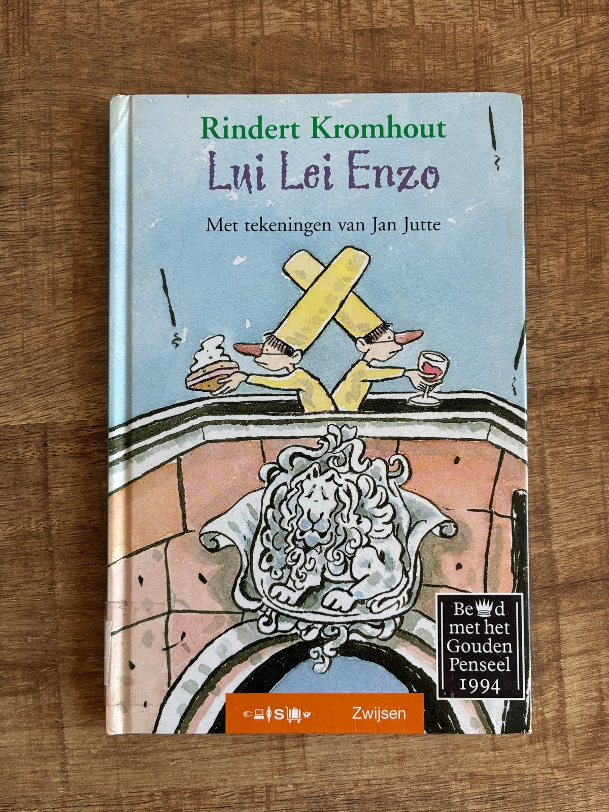 Lui Lei Enzo - Rindert Kromhout (Met gebruikssporen), Ophalen of Verzenden, Gelezen, Fictie algemeen