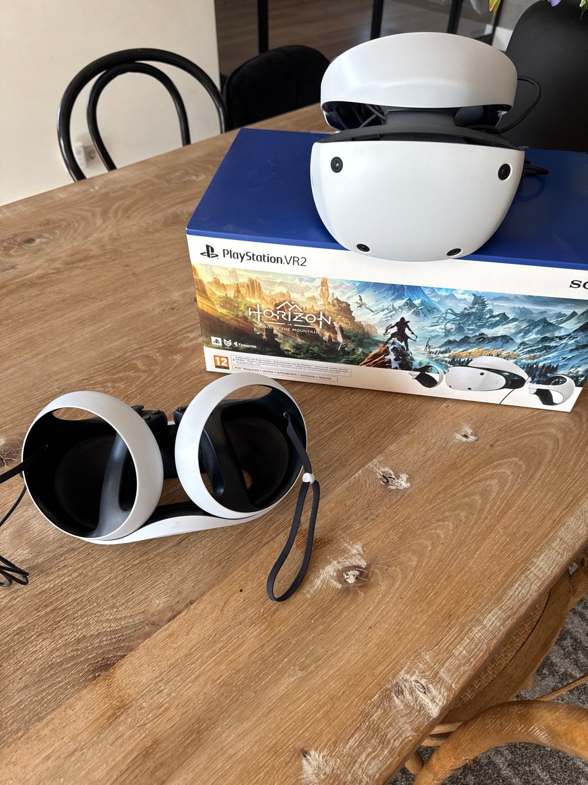 PlayStation VR2 incl. Sense controllers (zo goed als nieuw), Ophalen of Verzenden, Zo goed als nieuw, VR-bril, Sony PlayStation