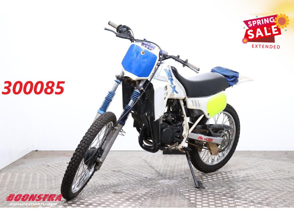 Honda MTX 50 (bj 1982), Fietsen en Brommers, Brommers | Oldtimers, Overige merken, Dopplerlaan 4
9207HC  DRACHTEN, NL, Boonstra Schadevoertuigen