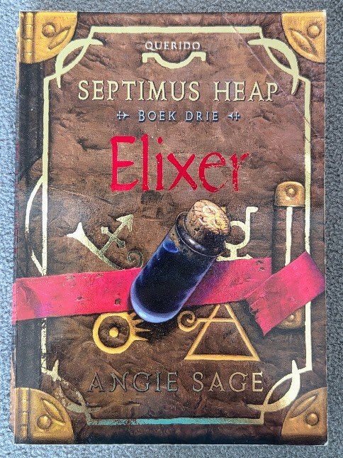 Elixer - Septimus Heap - 3 - Angie Sage, Boeken, Gelezen, Ophalen of Verzenden, Angie Sage, Fictie
