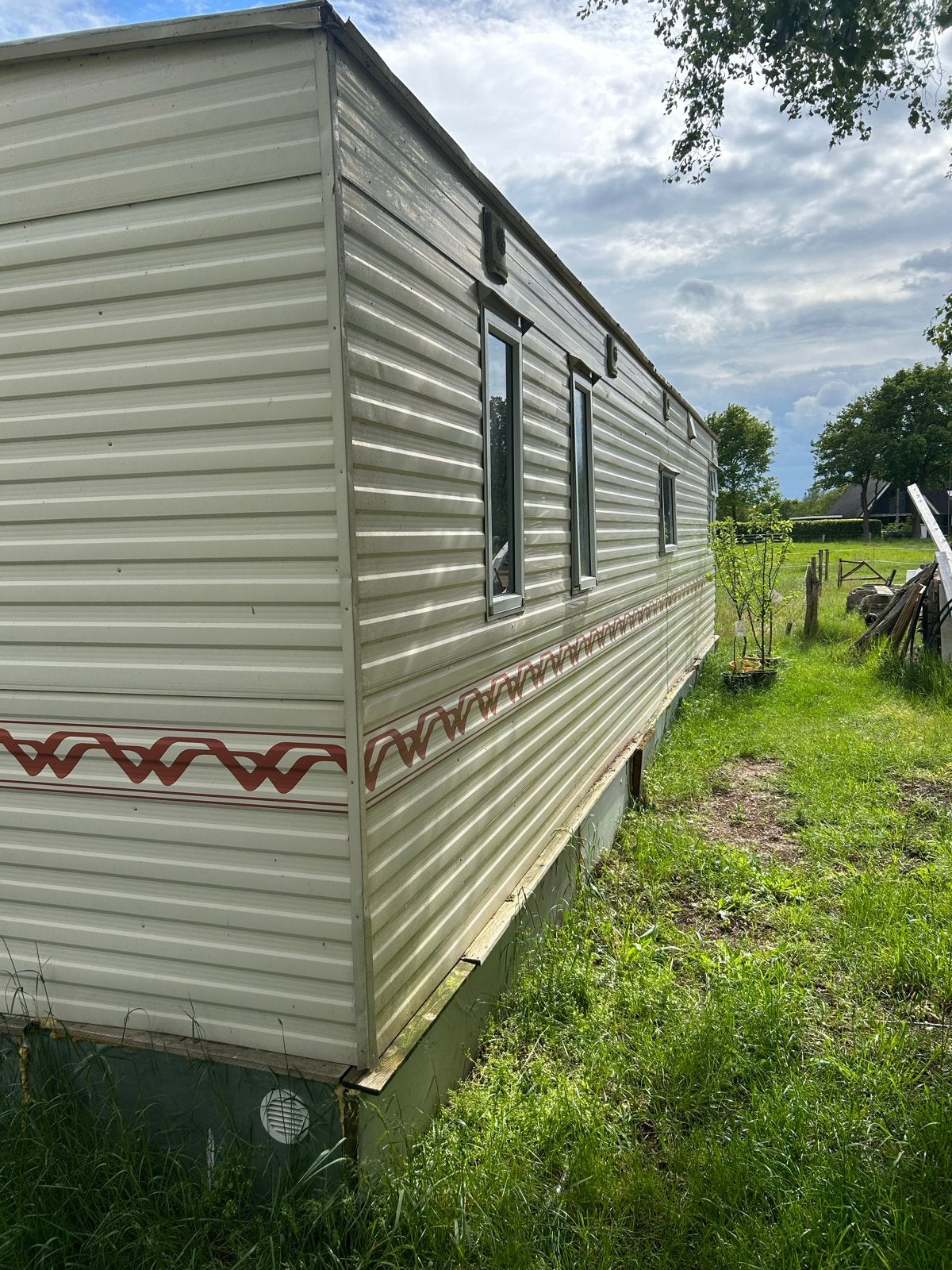 Ruime stacaravan Willerby 3.70 x 10 m met wielen, Ophalen