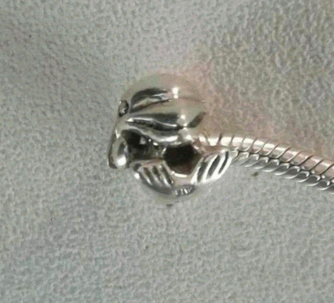 Pandora dolfijn in nieuwstaat, Sieraden, Tassen en Uiterlijk, Bedels, Verzenden, Pandora, Zo goed als nieuw, 1 bedel