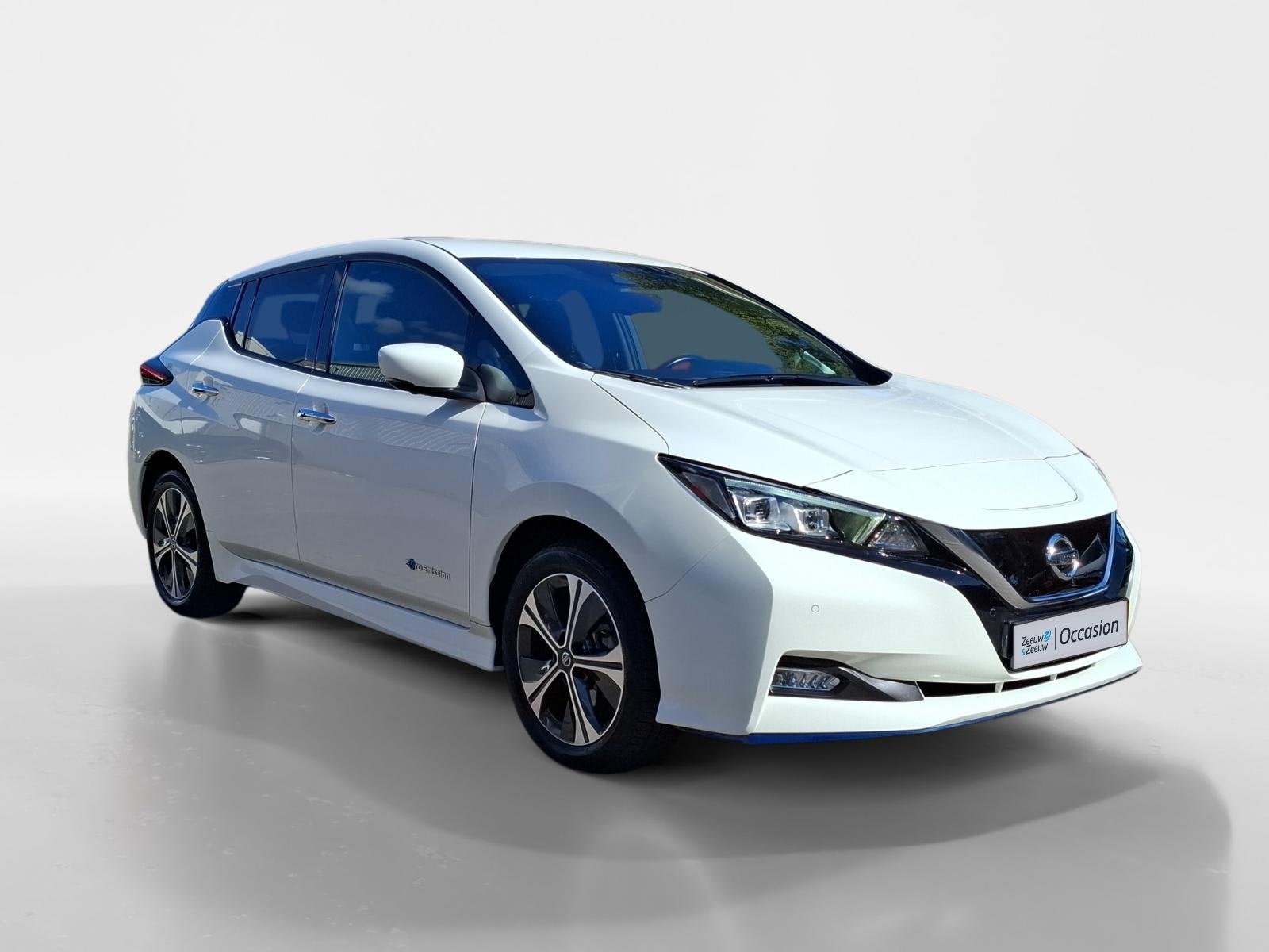 Nissan LEAF e+ Tekna 62 kWh | STOELVERWARMING | RONDOM CAMER, Auto's, Nissan, 12 maanden, Gebruikt, Lichtsensor, Wit