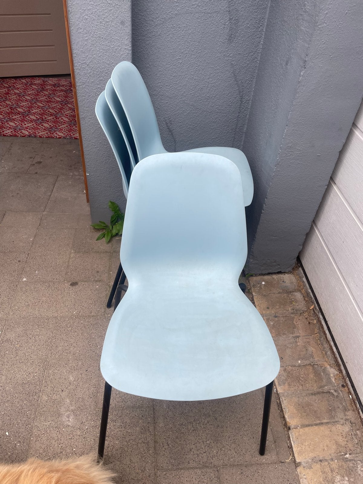 Gratis af te halen: 4 blauwe stoeltjes, Huis en Inrichting, Ophalen, Kunststof, Gebruikt, Blauw