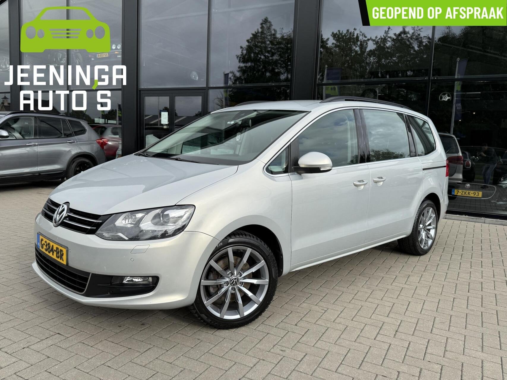 Volkswagen Sharan 1.4 TSI Highline 7p. |PDC|Navi|Elektrische, Auto's, Voorwielaandrijving, Euro 5, Stof, Zwart