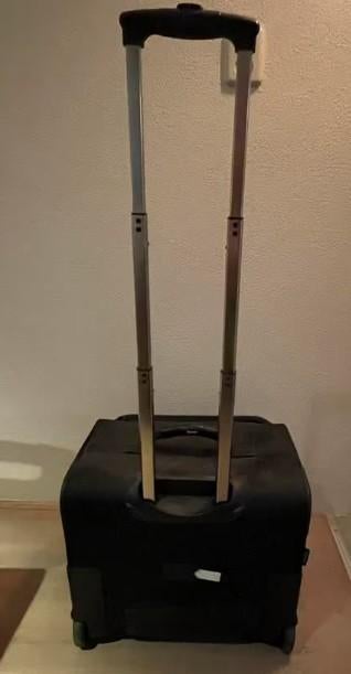 Port Design trolley met een speciaal vak voor uw laptop, Ophalen of Verzenden, Gebruikt