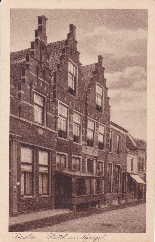 Brielle. Ansichtkaart - Hotel de Nympf (voor 1920), Verzenden, Voor 1920, Gelopen, Zuid-Holland