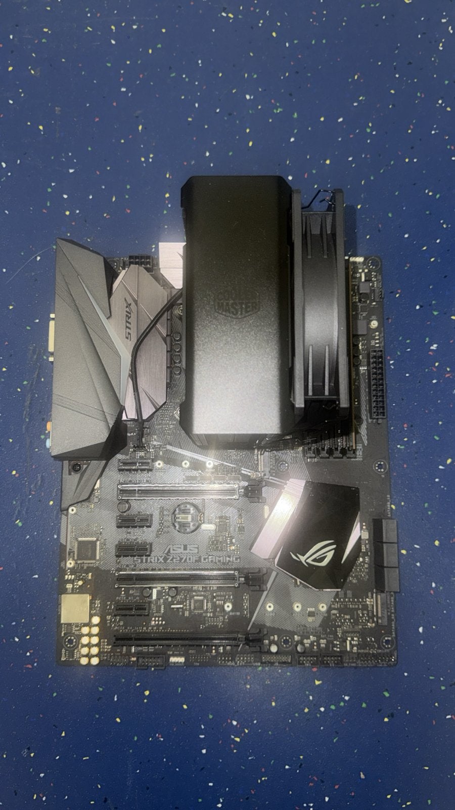 ASUS ROG Strix Z270F Gaming + Intel Core i7-7700K, Computers en Software, Harde schijven, Zo goed als nieuw, Desktop, Overige aansluitingen