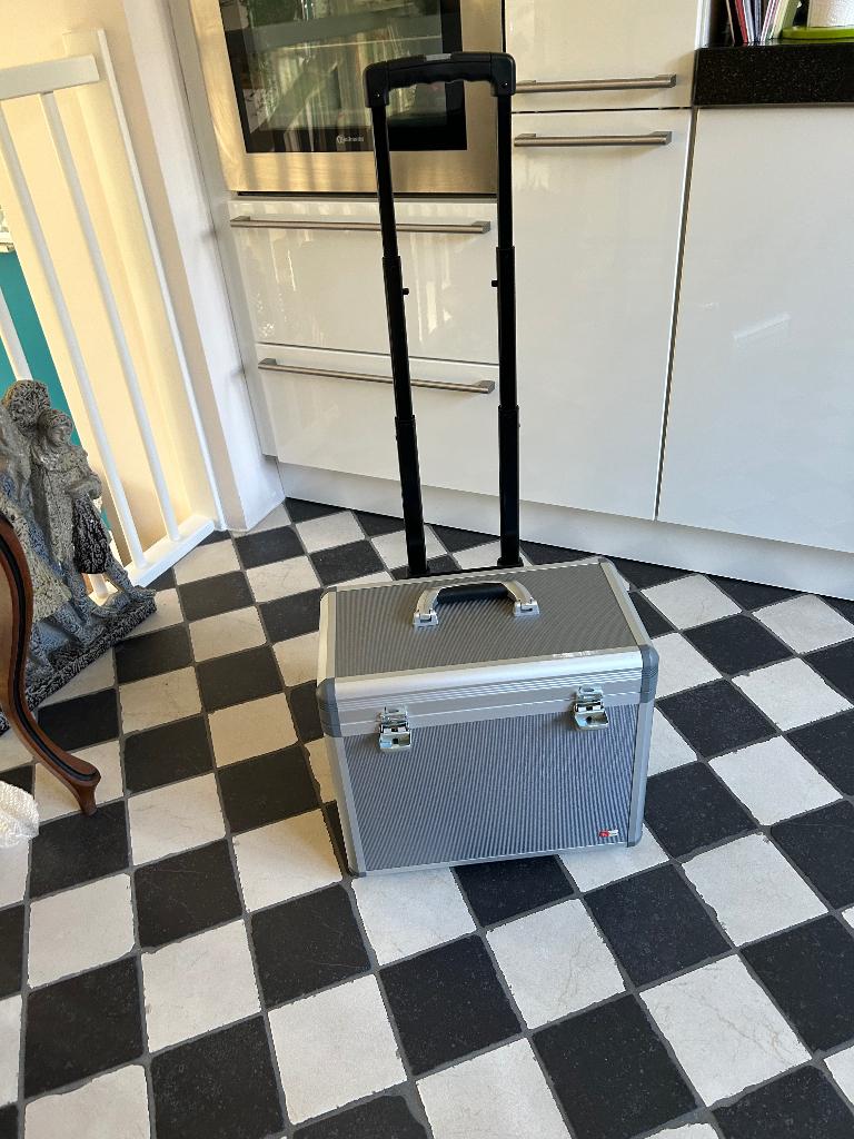 Business trolley koffer voor kantoor laptop nieuw, 50 tot 60 cm, Hard kunststof, Ophalen of Verzenden, Zo goed als nieuw