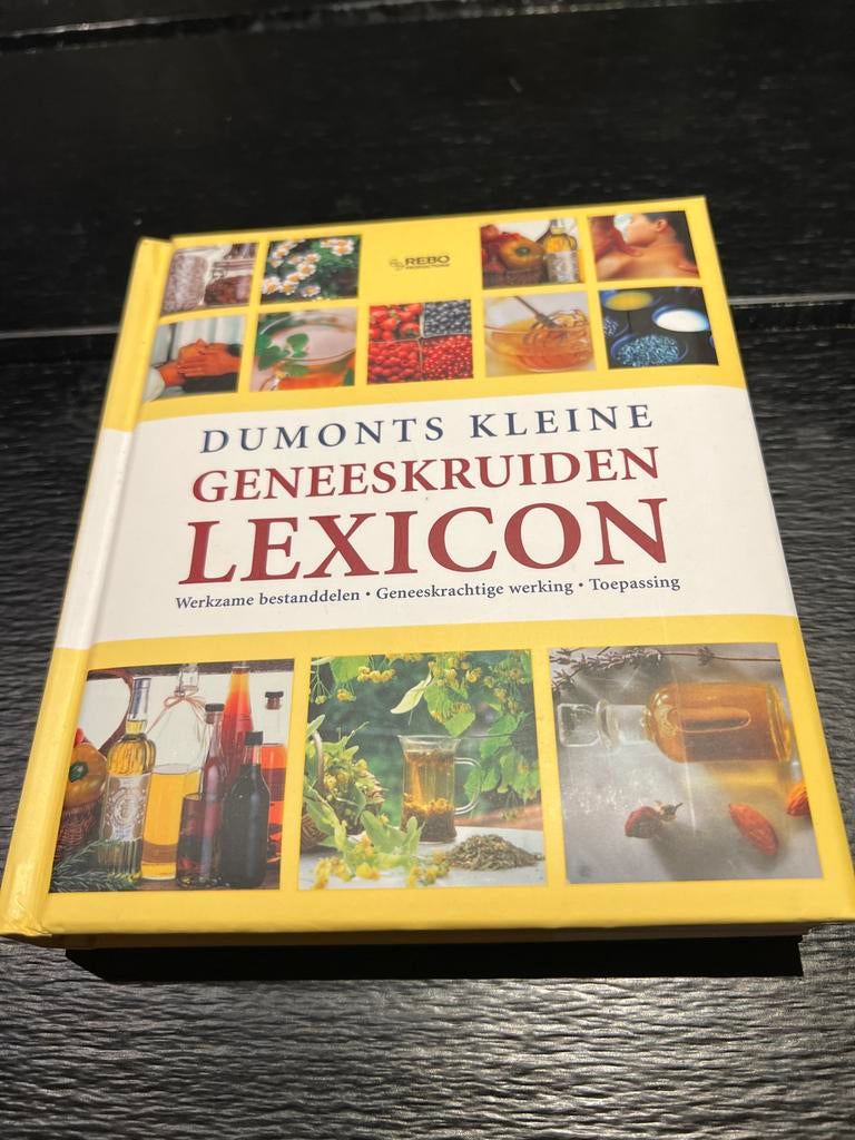 Dumonts Kleine Geneeskruiden Lexicon, Boeken, Ophalen of Verzenden, Gelezen, Kruiden en Alternatief