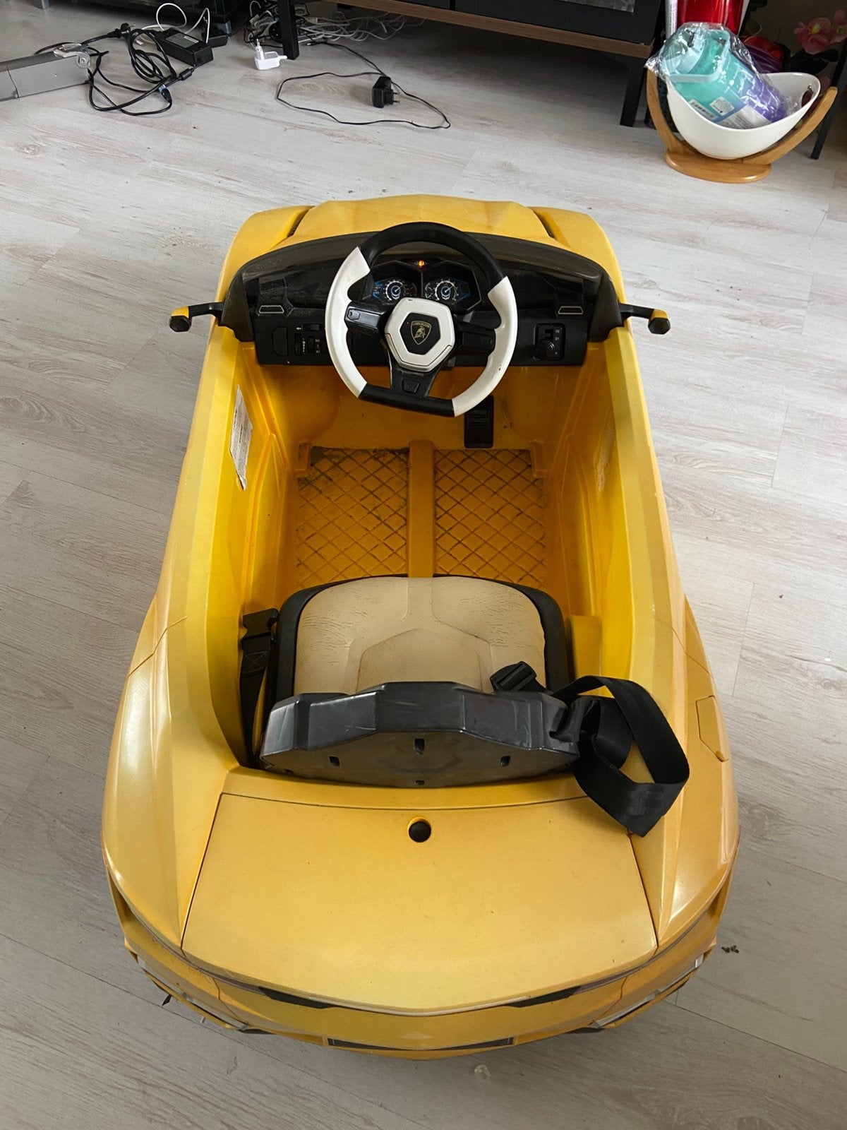 Elektrische kinderauto, Ophalen, Zo goed als nieuw