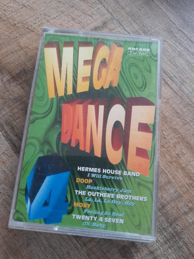 Vintage cassetteband mega dance, volume 4 ‘94, Ophalen of Verzenden, Zo goed als nieuw, Dance, 1 bandje