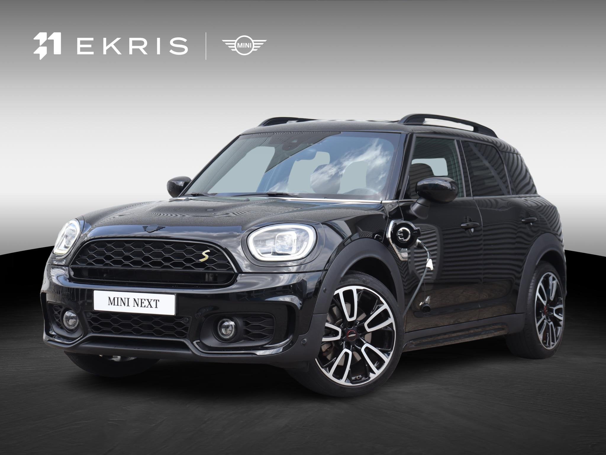 MINI Countryman Cooper S E ALL4 | John Cooper Works + Panoda