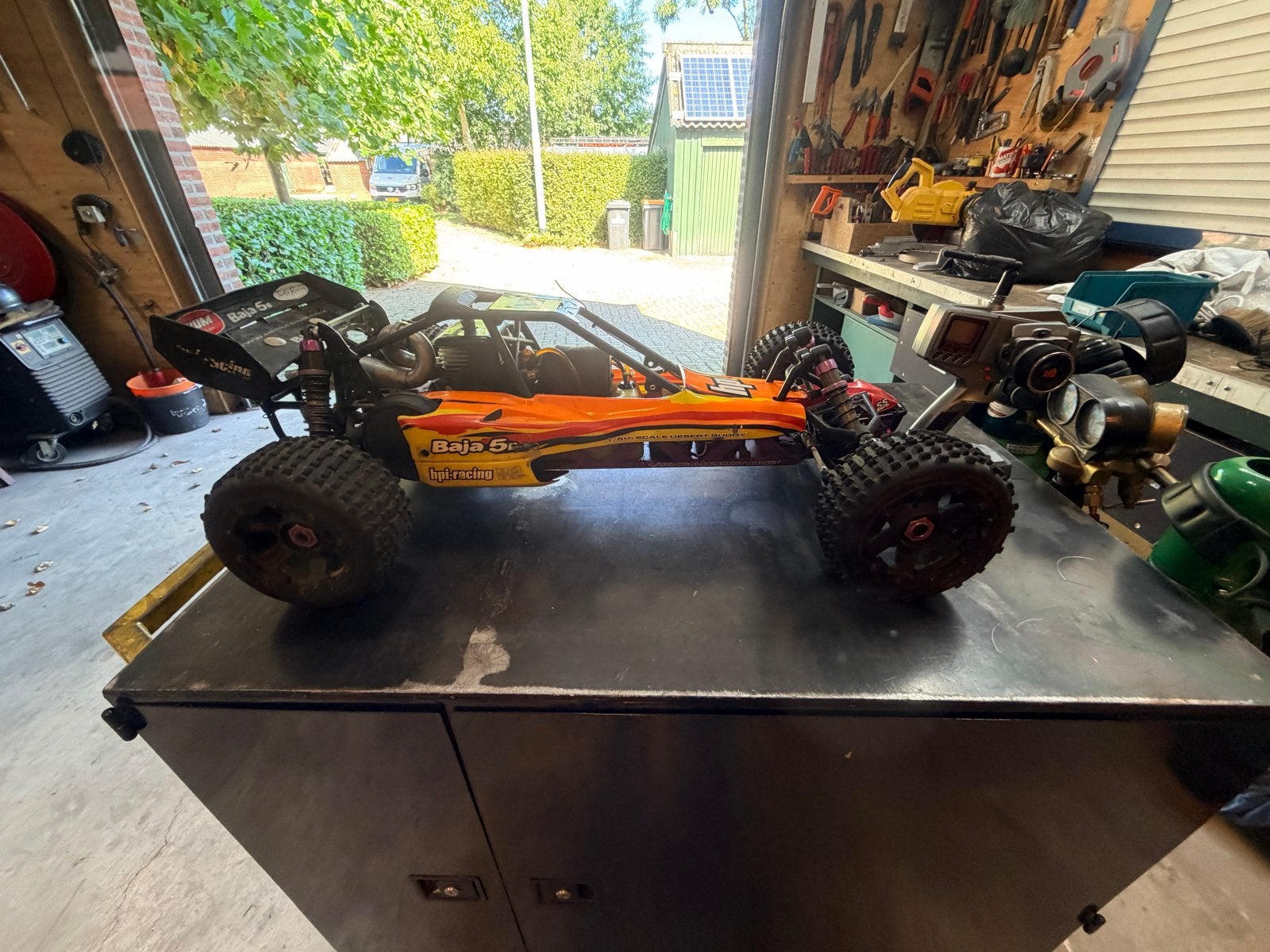 HPI Baja 5B RC Auto met Benzine Motor en Accessoires, Ophalen, Benzine, Gebruikt, Auto offroad
