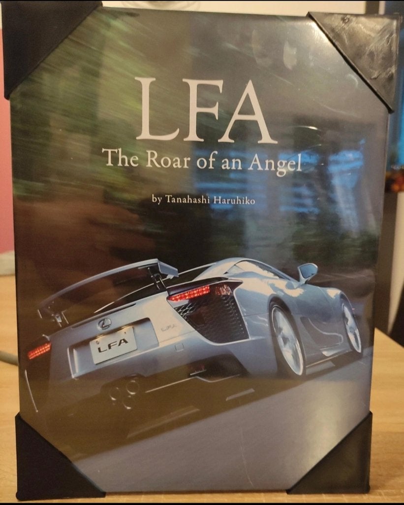 Lexus LFA: The Roar of an Angel - Engels boek, Toyota, Nieuw, Ophalen of Verzenden, Tanahashi Haruhiko