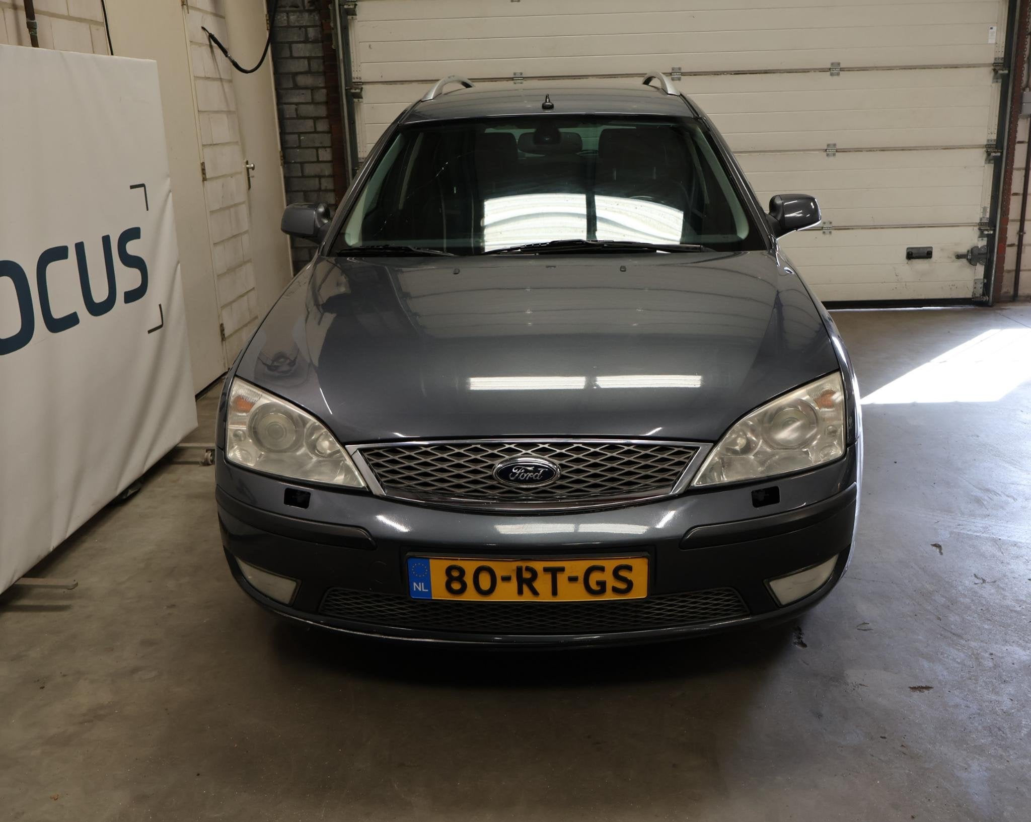 Ford Mondeo Wagon 2.0-16V Platinum 2e eigenaar NAP Leder Air, Auto's, 145 pk, 730 kg, 1370 kg, 4 cilinders