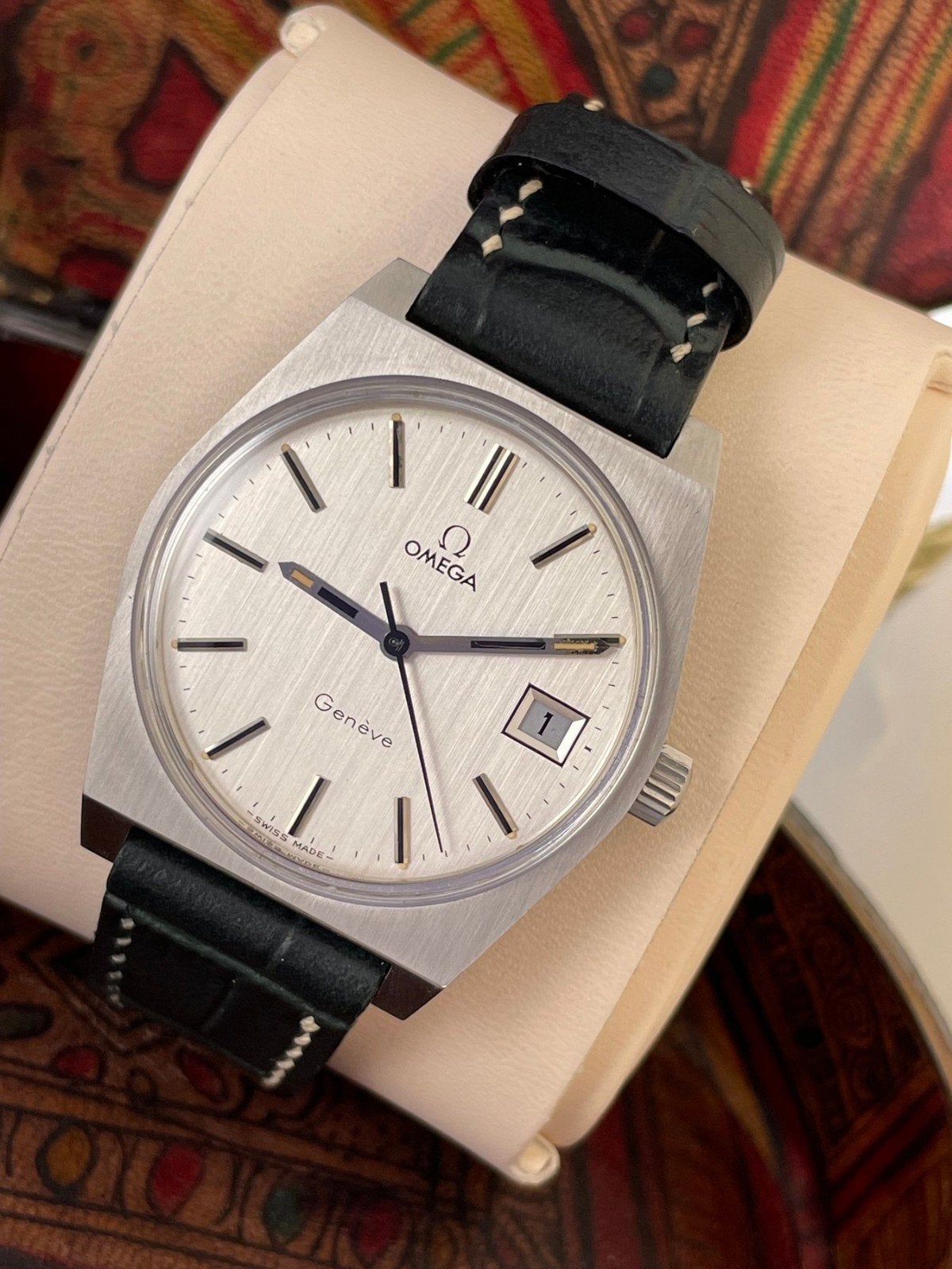 Omega Genève Tank shape Original Silver Linen dial Cal.613, Sieraden, Tassen en Uiterlijk, Horloges | Heren, Ophalen of Verzenden