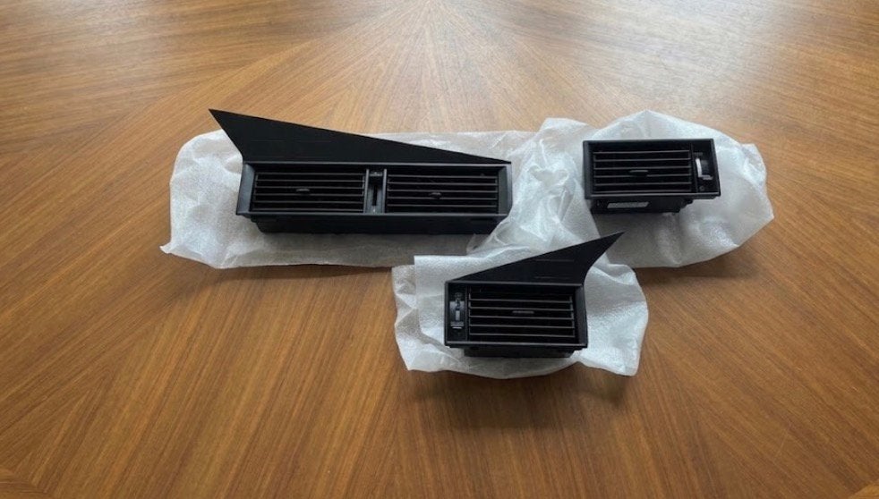 Mercedes 190 w201 ventilatieroosters 3-delige set 190E 190D, Auto-onderdelen, Ophalen of Verzenden, Nieuw, Mercedes-Benz
