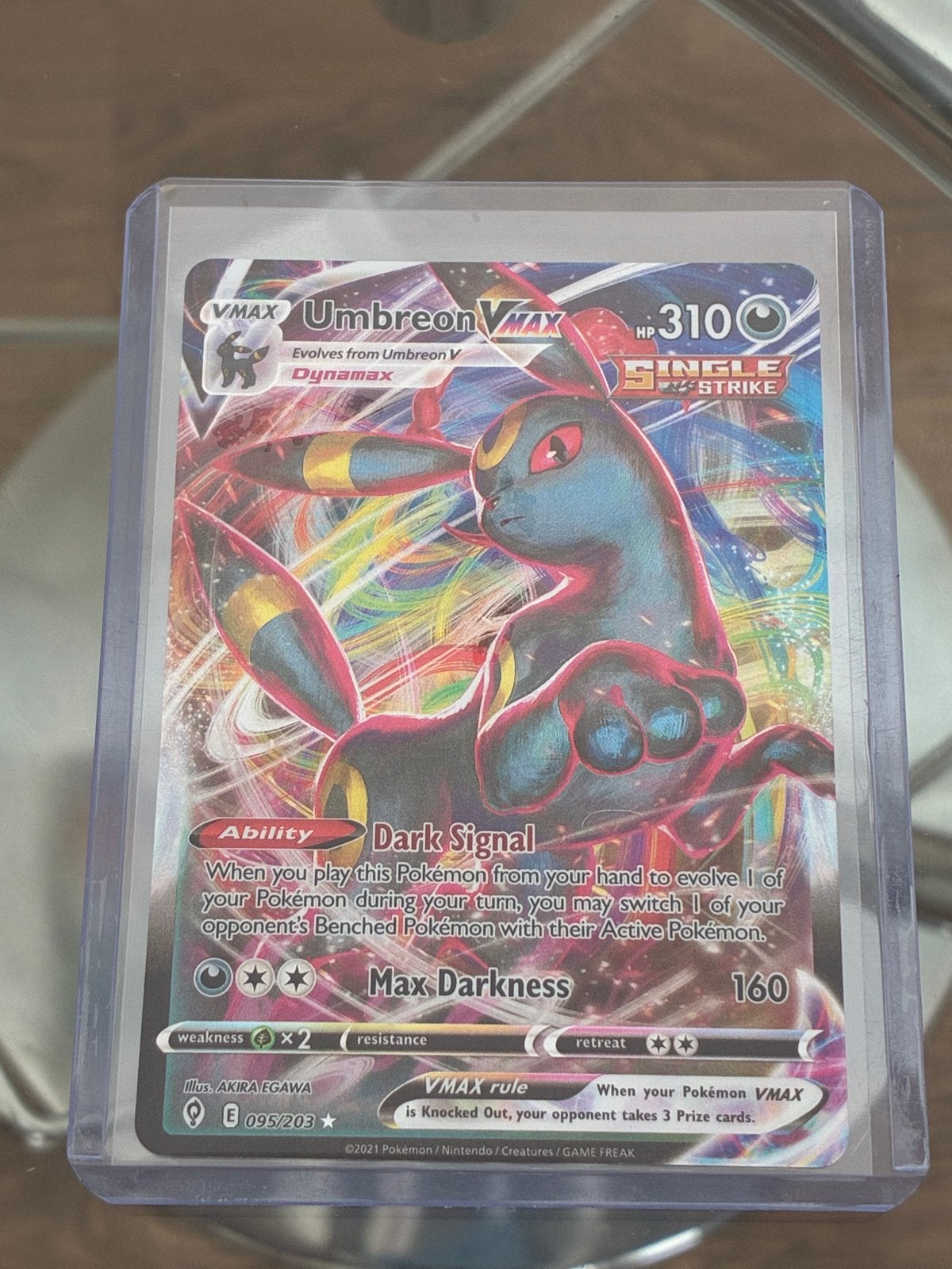 Umbreon VMAX Alt Art 215/203 Evolving Skies Pokémon Kaart, Ophalen of Verzenden, Zo goed als nieuw, Losse kaart, Foil