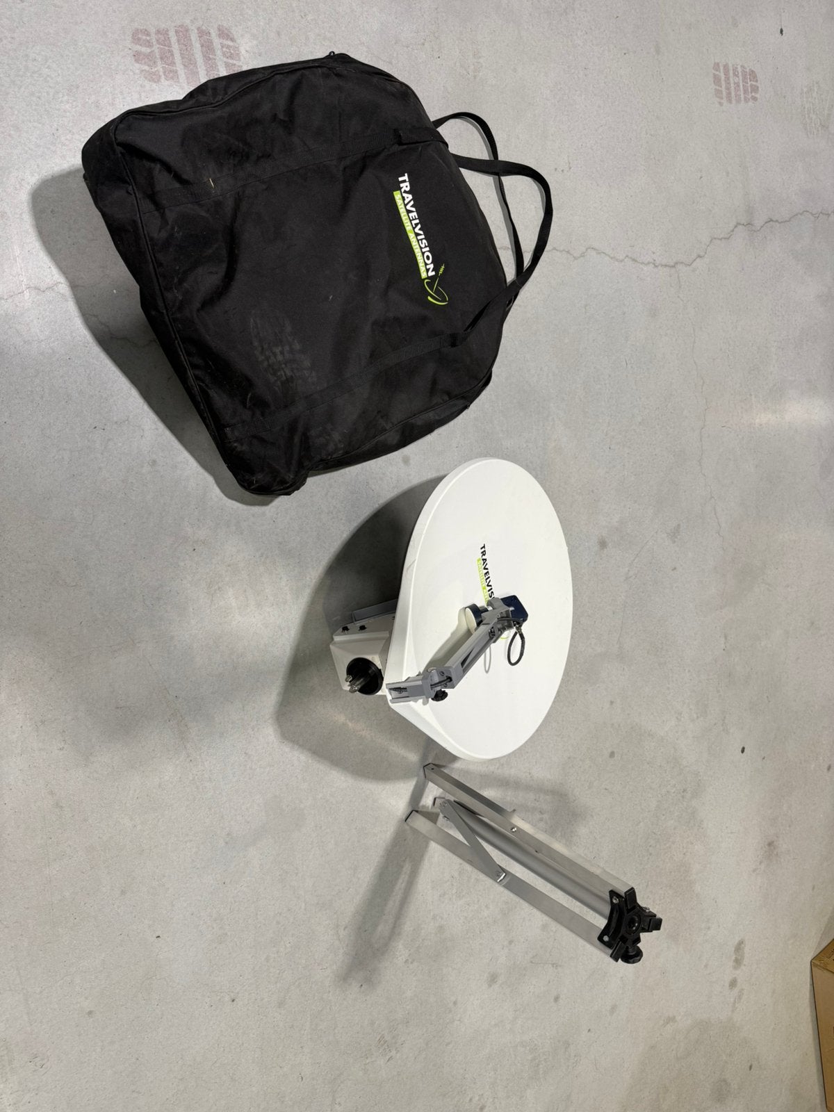 Travel Vision R7 Pro Schotel, Audio, Tv en Foto, Schotelantennes, Zo goed als nieuw, Ophalen
