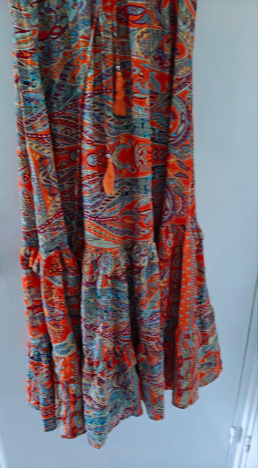Te koop, Kleding | Dames, Rokken, Ophalen of Verzenden, Zo goed als nieuw, Maat 42/44 (L), Onder de knie