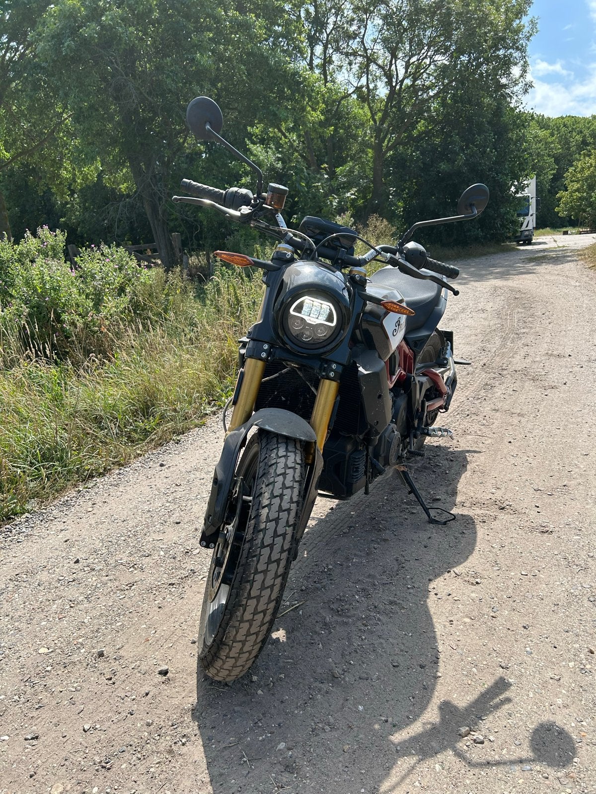 Indian FTR 1200 S - Krachtige Naked Bike met Akrapovic, 2 cilinders, Motorrijbewijs A, Gebruikt, Particulier