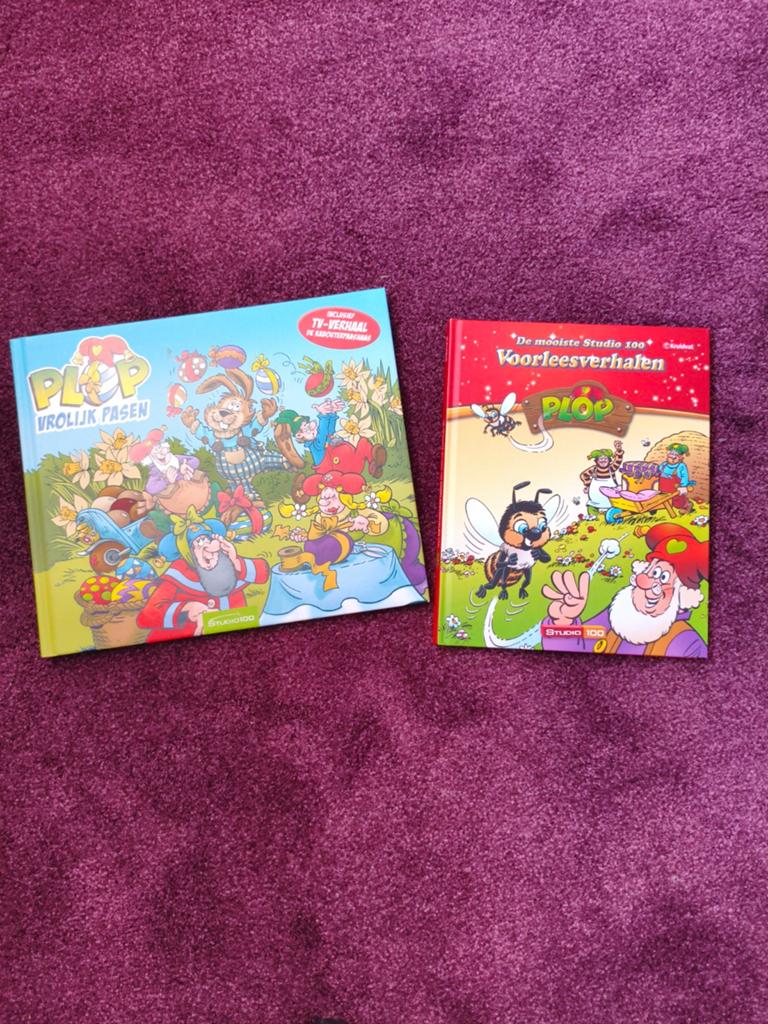 Kabouter Plop Boeken: Vrolijk Pasen & Voorleesverhalen, Boeken, Ophalen of Verzenden, Zo goed als nieuw, Studio 100, Sprookjes