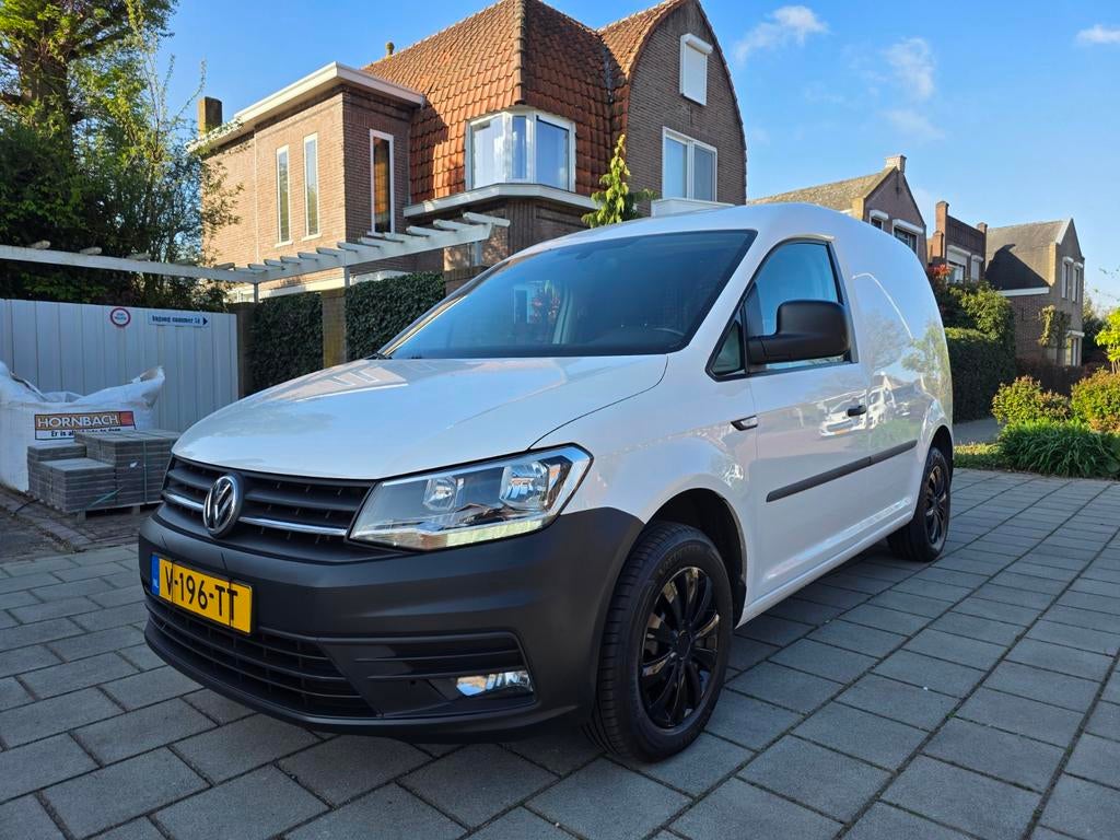 Volkswagen Caddy 2.0 TDI met BMT  230418km 2019, Auto's, Bestelauto's, Stof, 4 cilinders, Volkswagen, Wit