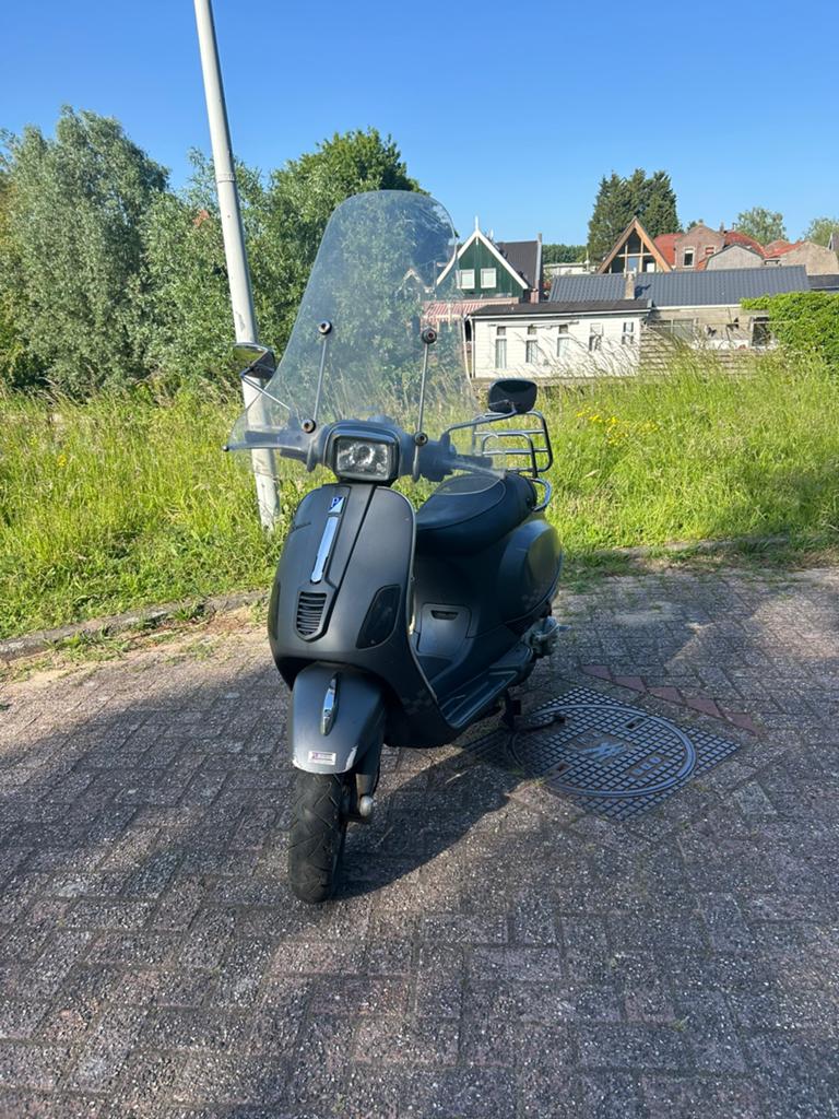 Vespa s sport, Ophalen