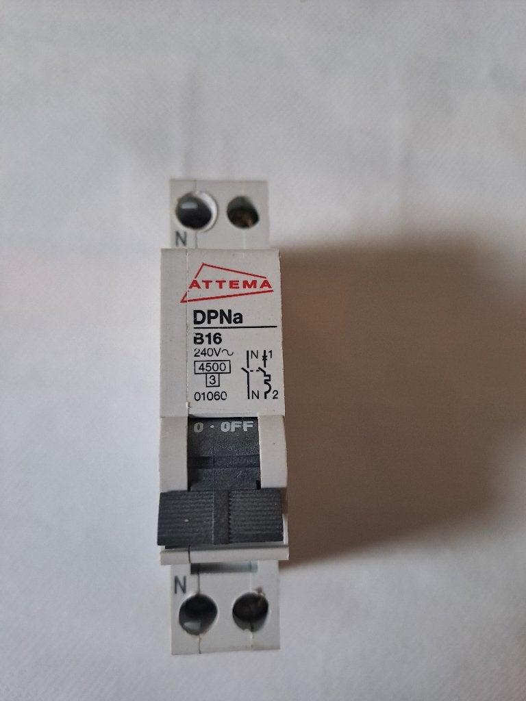schakelmateriaal, Ophalen of Verzenden, Gebruikt, Attema, Installatieautomaat